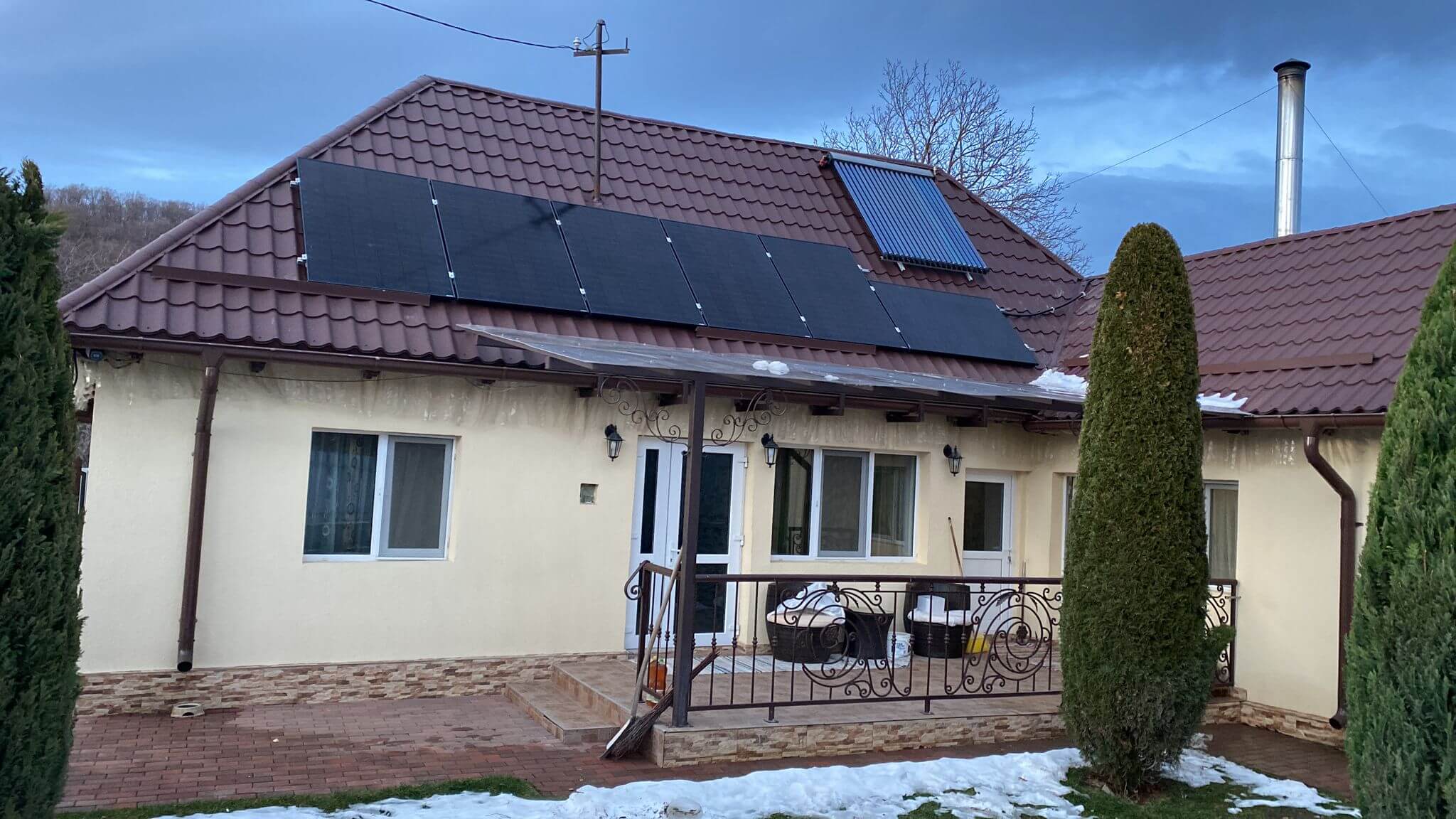 Sistem fotovoltaic in neamt, jinko n type